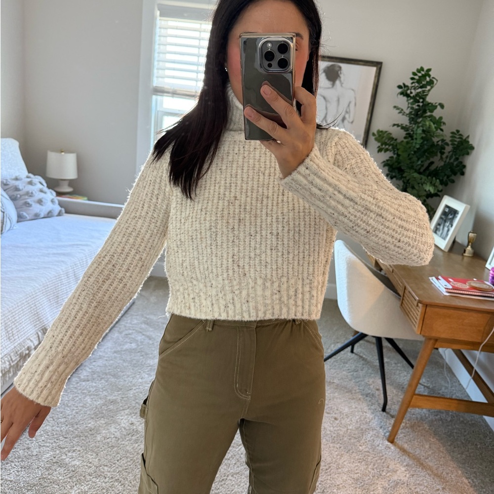 Elegant Cream Turtleneck Sweater